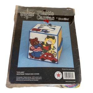 Bucilla plastic canvas toy land tissue box cover bear Christmas holiday craft